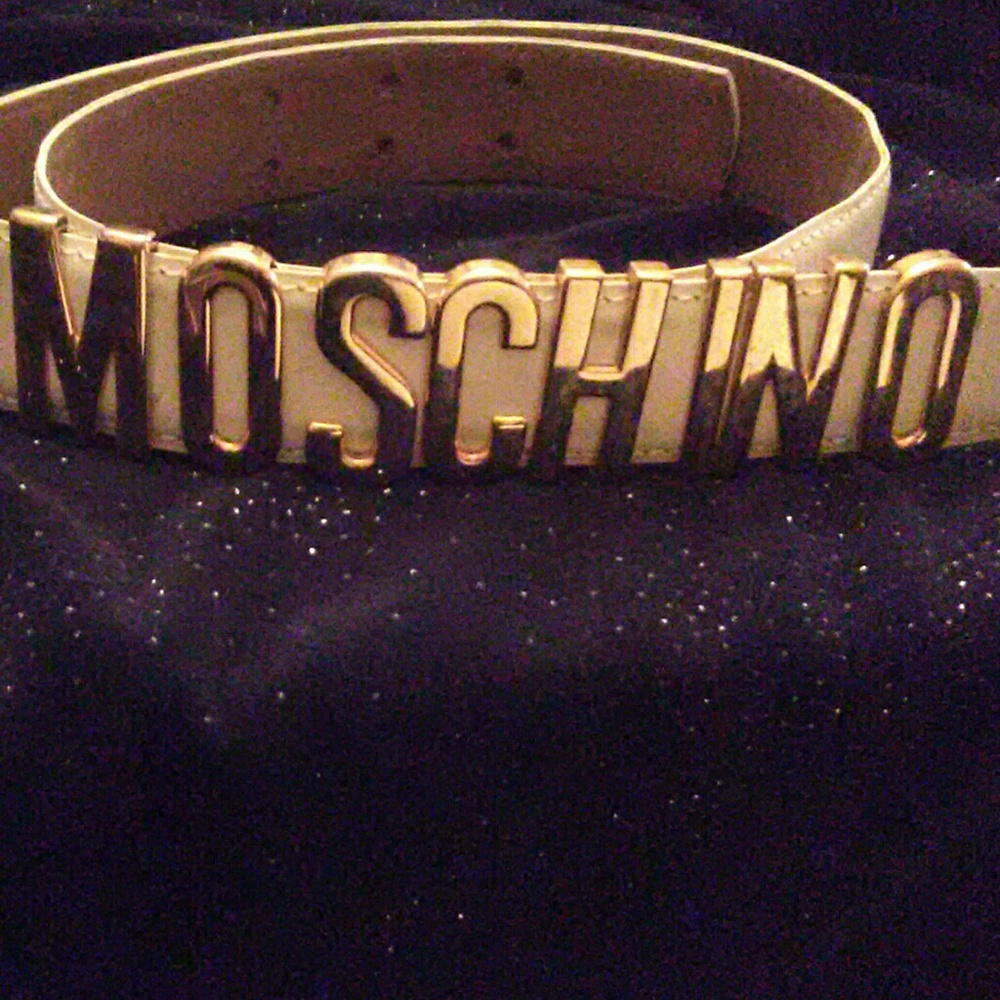 Moschino white patent leather belt